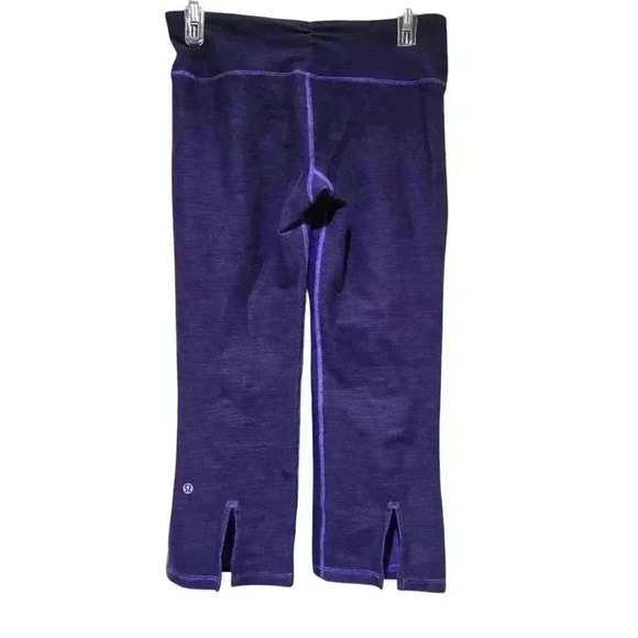 Lululemon Athletica Gather & Crow Crop Size 6 Deep Purple #140 - Picture 2 of 5